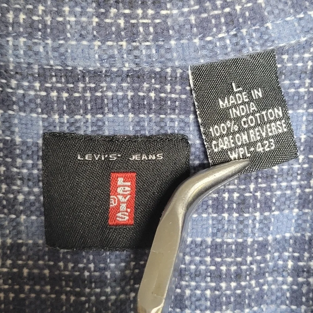 Levi’s Jeans WPL 423 Men’s Button Down Thick Long Sleeve Shirt Size Large